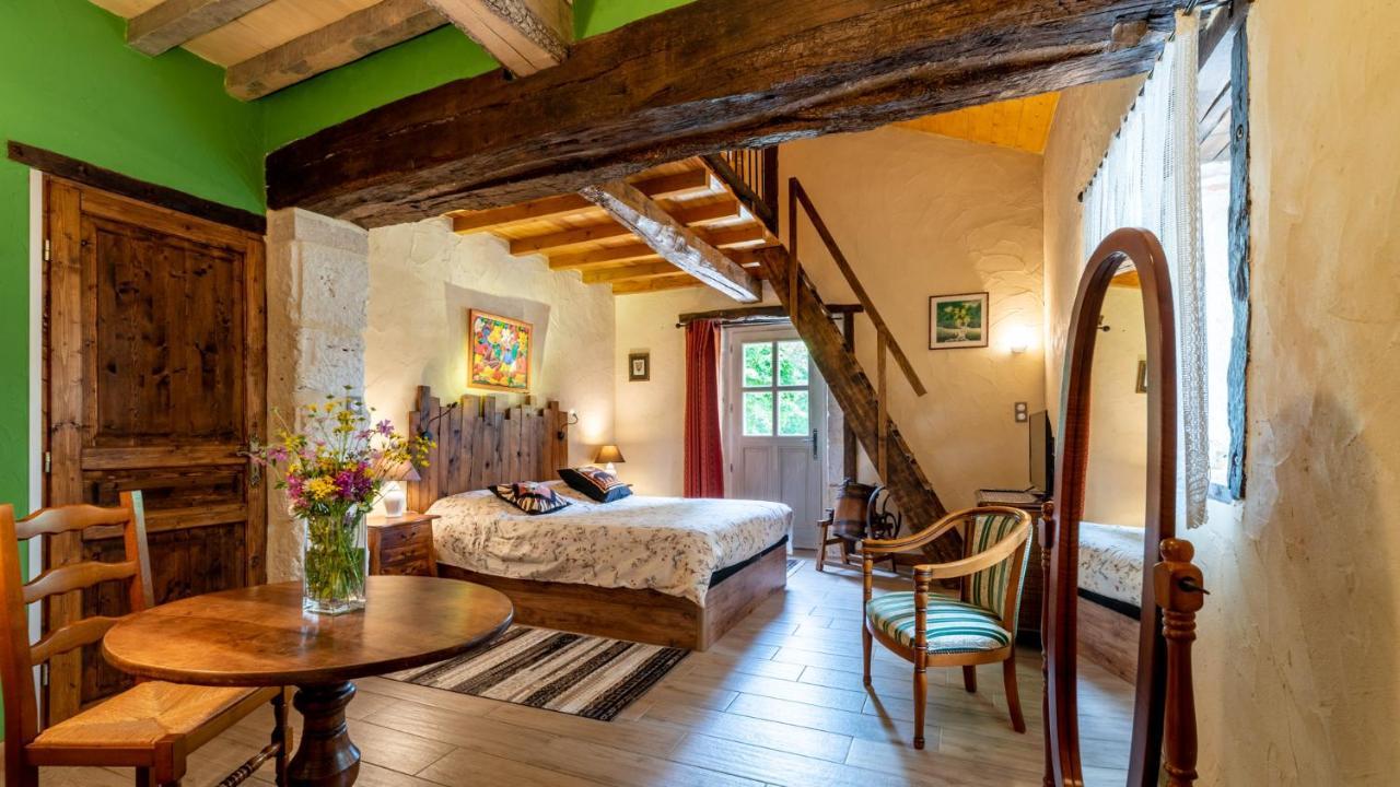La Maison De Yuka Plieux Εξωτερικό φωτογραφία
