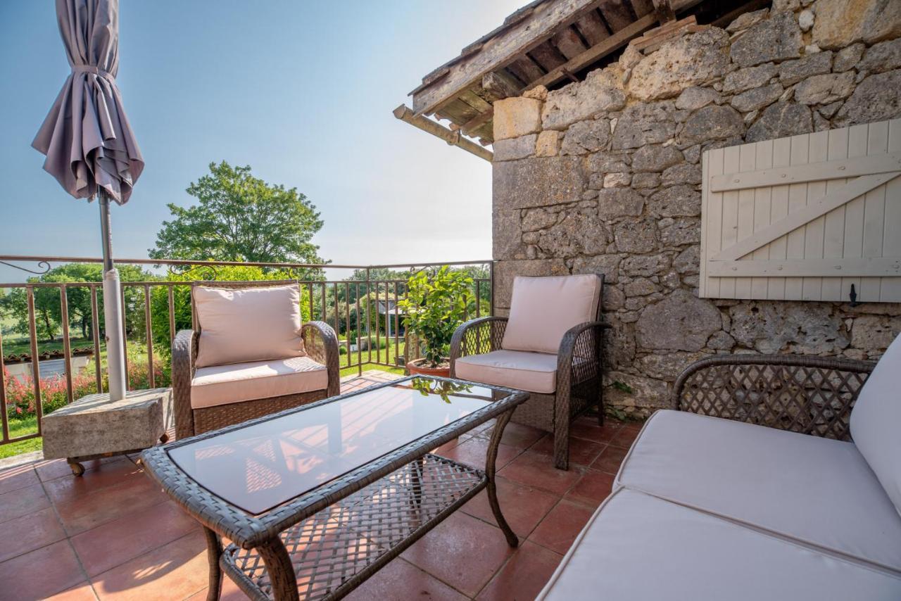 La Maison De Yuka Plieux Εξωτερικό φωτογραφία